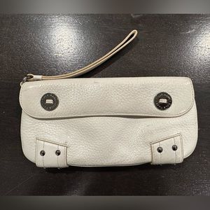 COLE HAAN WHITE LEATHER CLUTCH WRISTLET